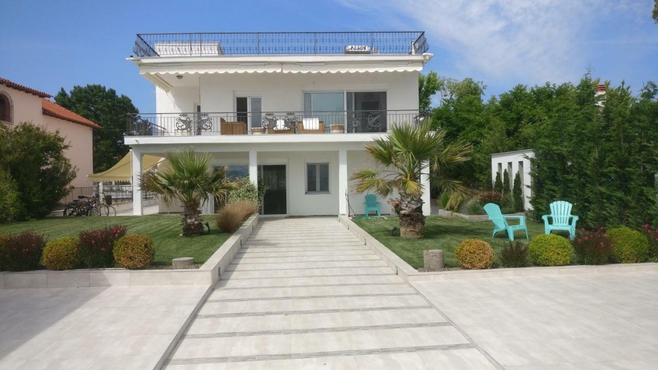 Marry'S House Villa Karianí Exterior photo