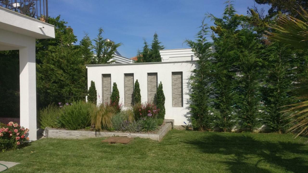 Marry'S House Villa Karianí Exterior photo