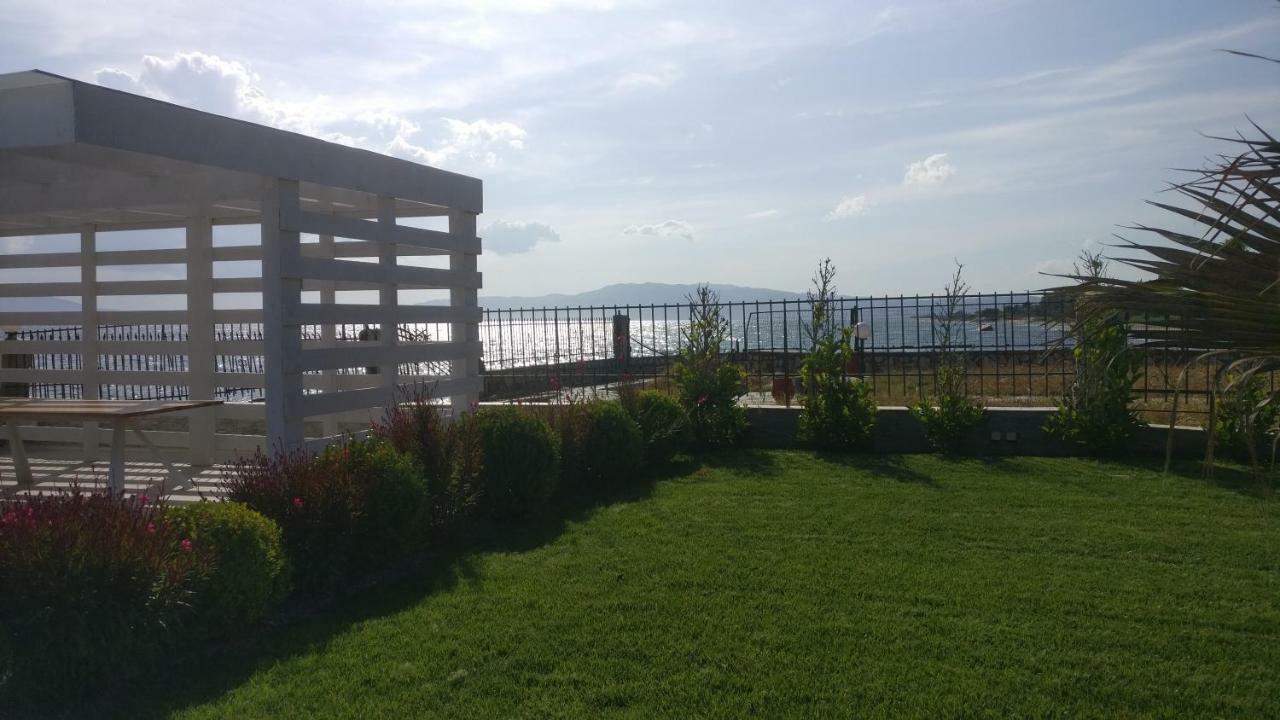 Marry'S House Villa Karianí Exterior photo